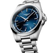 Cassa rotonda in acciaio inossidabile da 41 mm con vetro zaffiro antigraffio trattato antiriflesso e corona a vite dell'orologio Longines Conquest